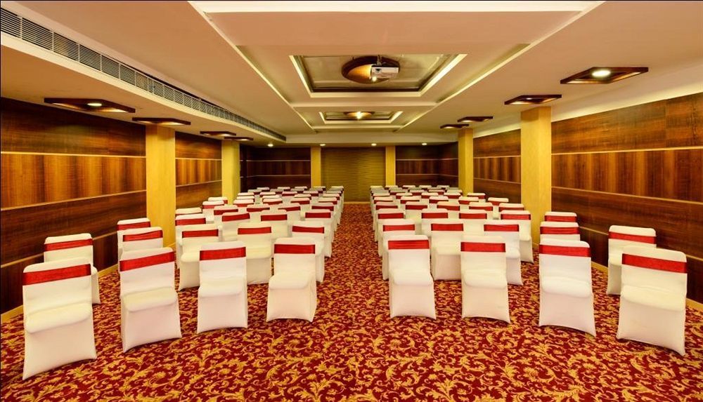 The Chariot Resort & Spa Puri Luaran gambar